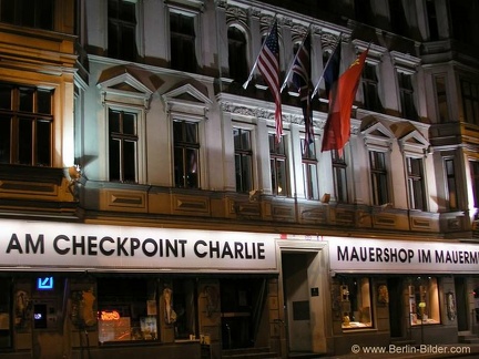 Haus am Checkpoint Charlie - Mauer Museum