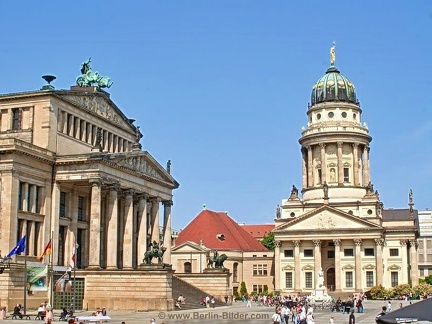 Konzerthaus Berlin, Französische Kirche und Französischer Dom