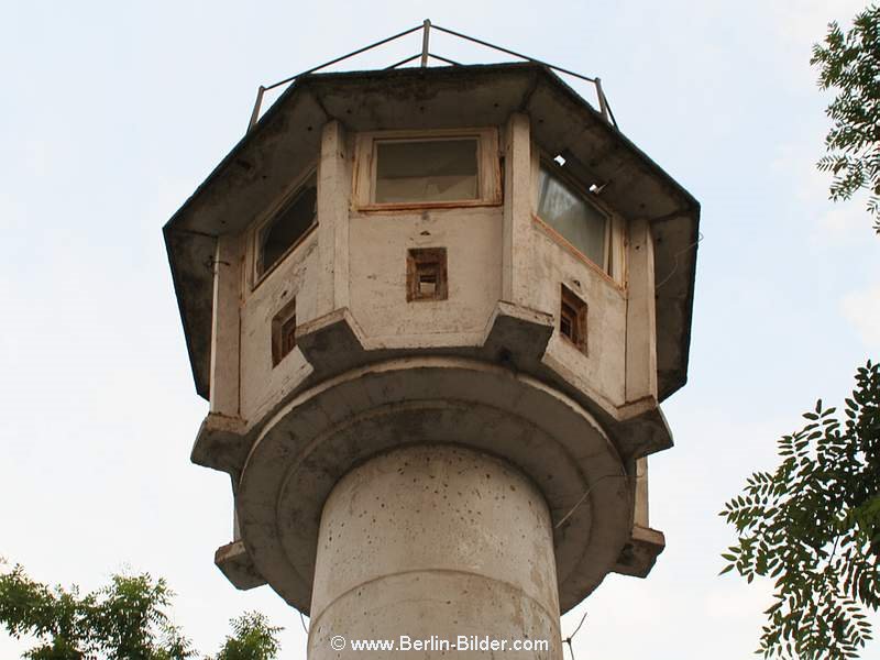 DDR Wachturm BT 11